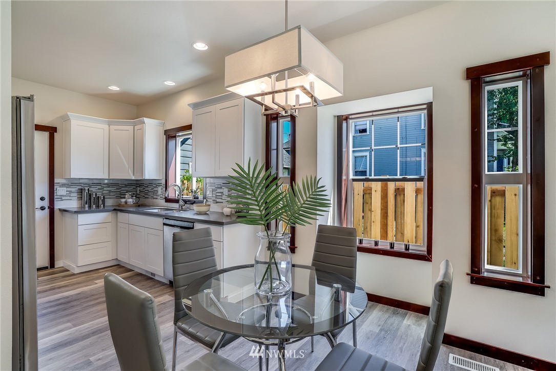 3317 Rucker Avenue, Unit D Everett, WA 98201 - Photo 8 of 21 Gallery Image 8