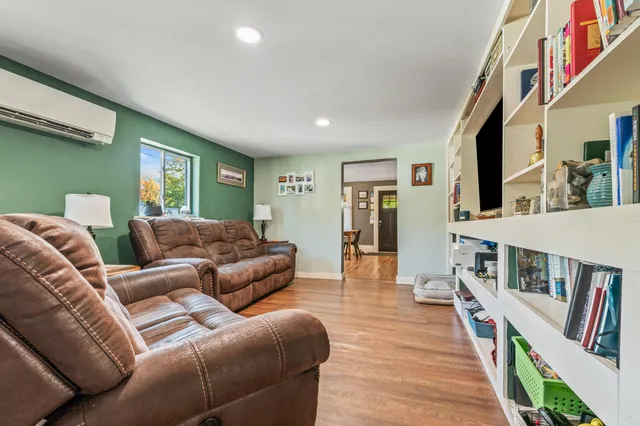 $265,000 | 29 Washington Street, Gorham, NH 03581