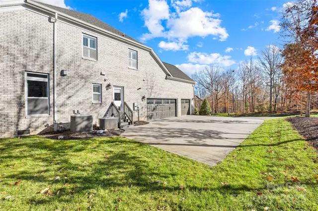 $1,475,000 | 233 Walking Horse Trail, Davidson, NC 28036
