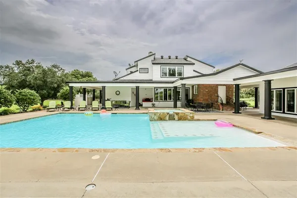 $1,500,000 | 8290 Ward Line Road, Lake Charles, LA 70607