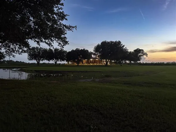 $1,500,000 | 8290 Ward Line Road, Lake Charles, LA 70607