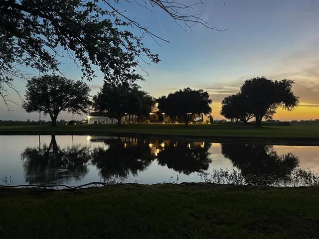 $1,500,000 | 8290 Ward Line Road, Lake Charles, LA 70607