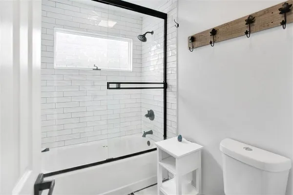 $1,500,000 | 8290 Ward Line Road, Lake Charles, LA 70607