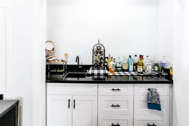 $1,500,000 | 8290 Ward Line Road, Lake Charles, LA 70607