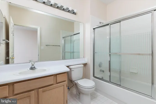 $2,600 | 1705 Lake Shore Crest Drive, Unit 25, Reston, VA 20190