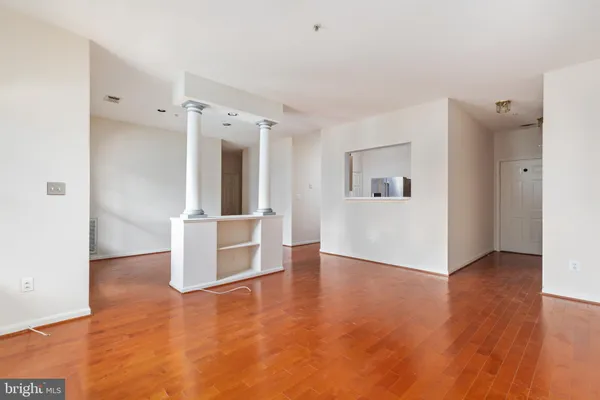 $2,600 | 1705 Lake Shore Crest Drive, Unit 25, Reston, VA 20190