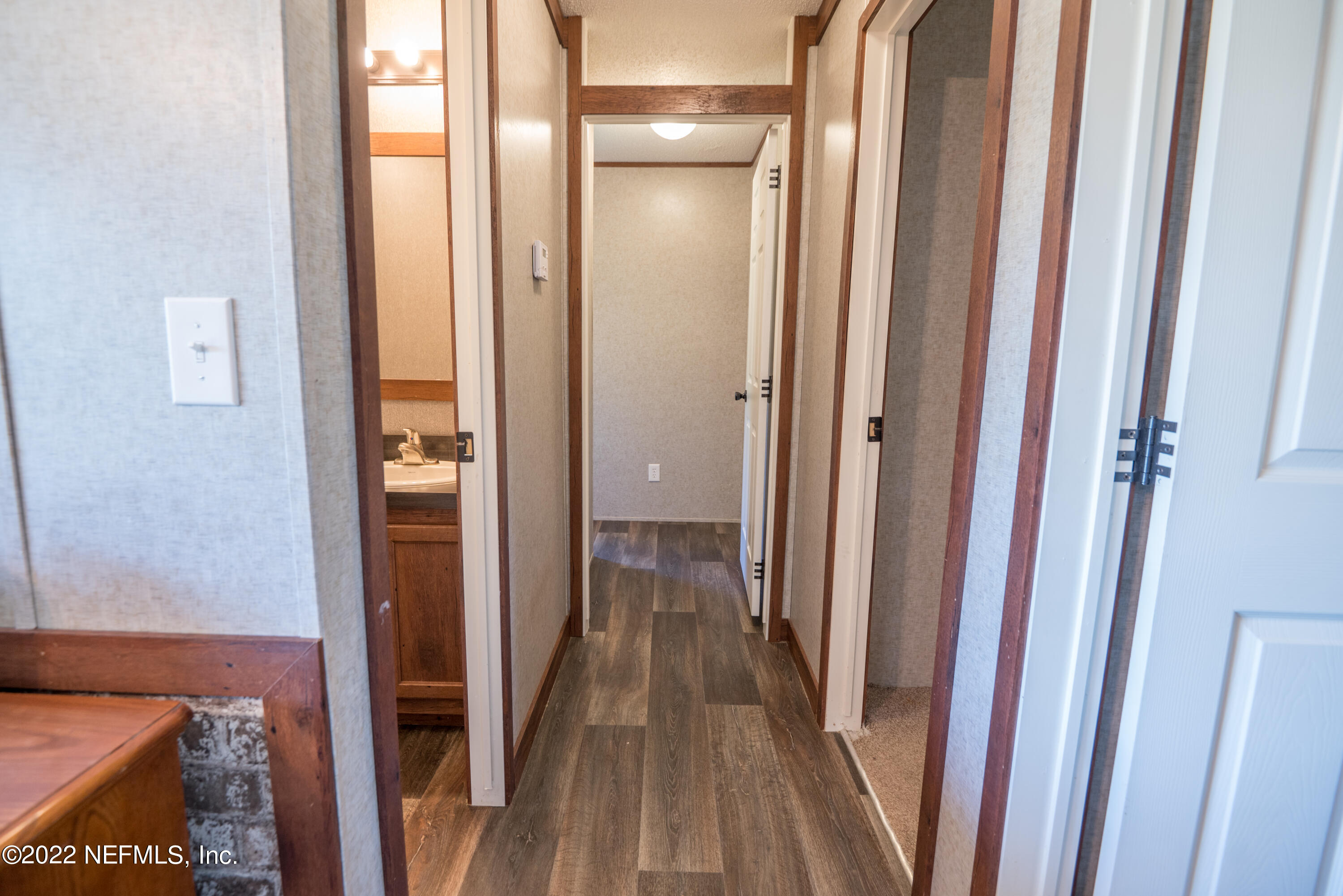 22954 Brandon Road Lawtey, FL 32058 - Photo 18 of 28 Hallway