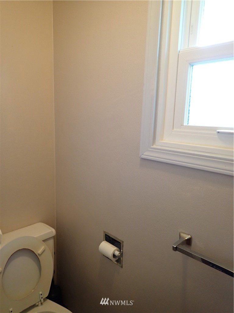 612 F Street Cosmopolis, WA 98537 - Photo 30 of 33 Gallery Image 30