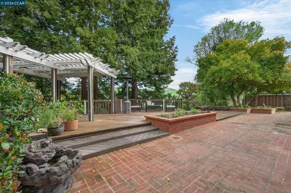 $1,199,000 | 218 Mountaire Circle, Clayton, CA 94517
