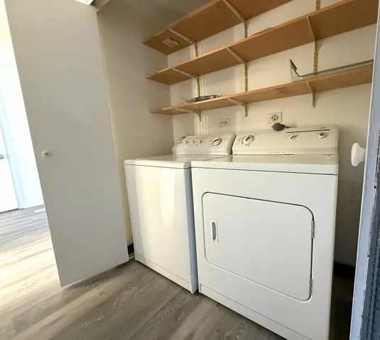 $2,050 | 6340 Americana Drive, Unit 722, Willowbrook, IL 60527