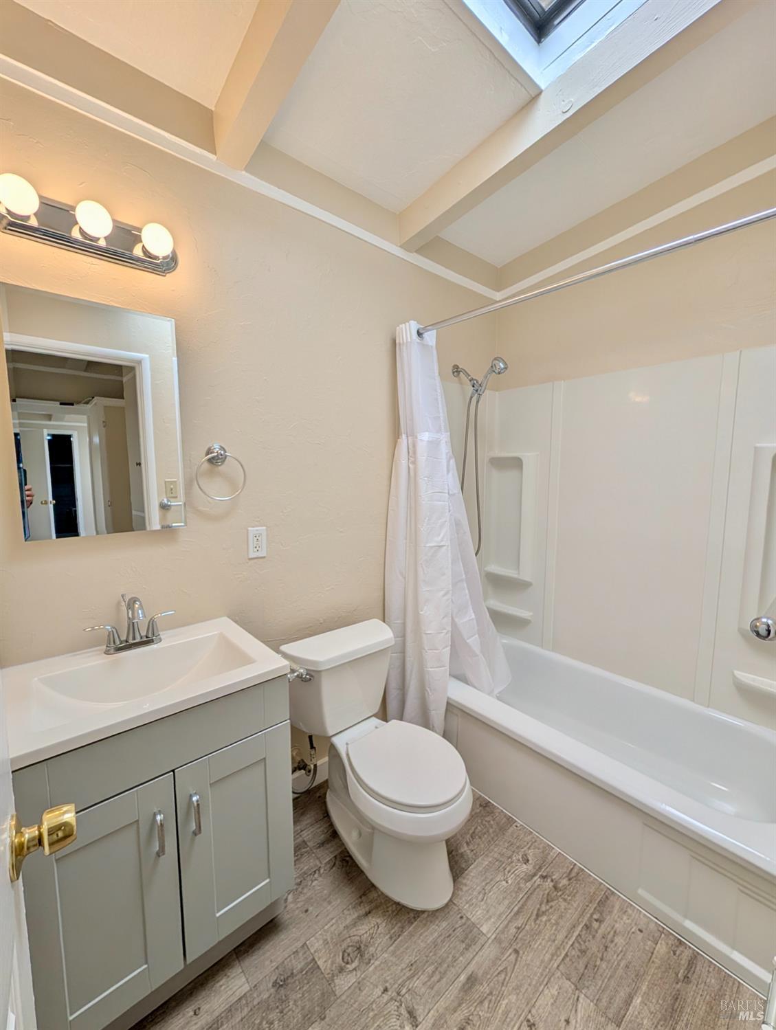 1237 Coronel Avenue Vallejo, CA 94591 - Photo 11 of 18