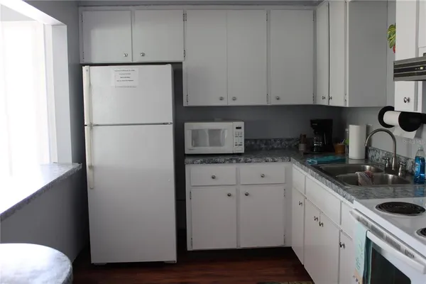 $1,750 | 5062 Live Oak Circle, Unit 5026, Bradenton, FL 34207