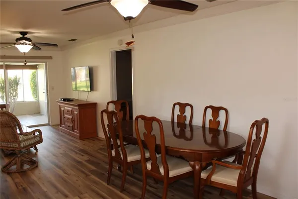 $1,750 | 5062 Live Oak Circle, Unit 5026, Bradenton, FL 34207