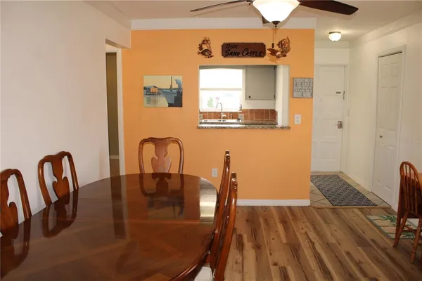 $1,750 | 5062 Live Oak Circle, Unit 5026, Bradenton, FL 34207