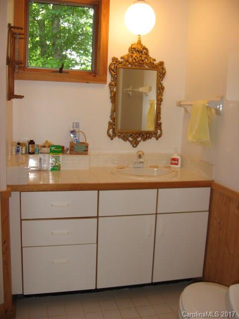 798 Rolling Ridge Loop Burnsville, NC 28714 - Photo 13 of 24 Gallery Image 13