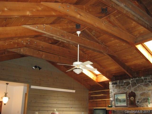798 Rolling Ridge Loop Burnsville, NC 28714 - Photo 9 of 24 Gallery Image 9
