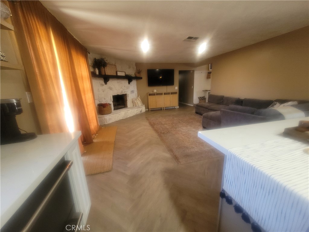 20061 Seneca Road Apple Valley, CA 92307 - Photo 12 of 41 Gallery Image 12