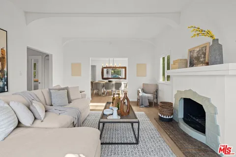 $2,449,000 | 1518 South Durango Avenue, Los Angeles, CA 90035