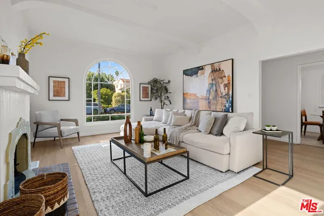 $2,449,000 | 1518 South Durango Avenue, Los Angeles, CA 90035