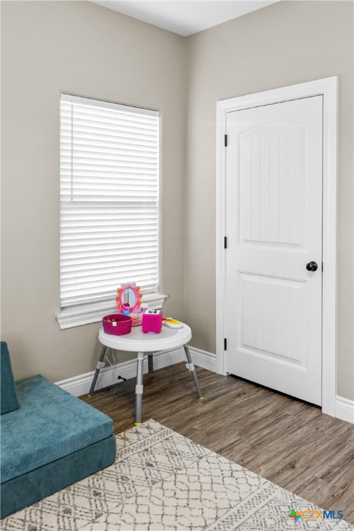 314 Blue Jay Loop Victoria, TX 77905 - Photo 17 of 27 a bedroom with a bed and a window