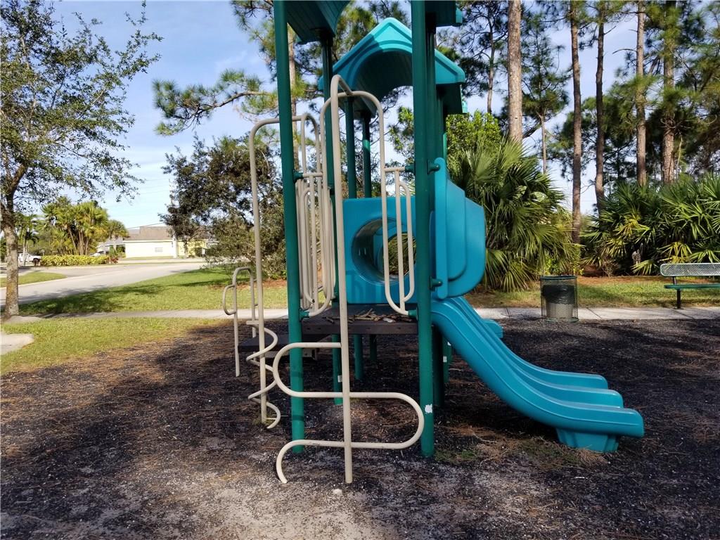 2635 Southwest Riviera Road Stuart, FL 34997 - Photo 23 of 29 Gallery Image 23