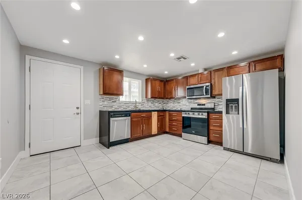 $1,500 | 2318 Bassler Street, Unit A, North Las Vegas, NV 89030