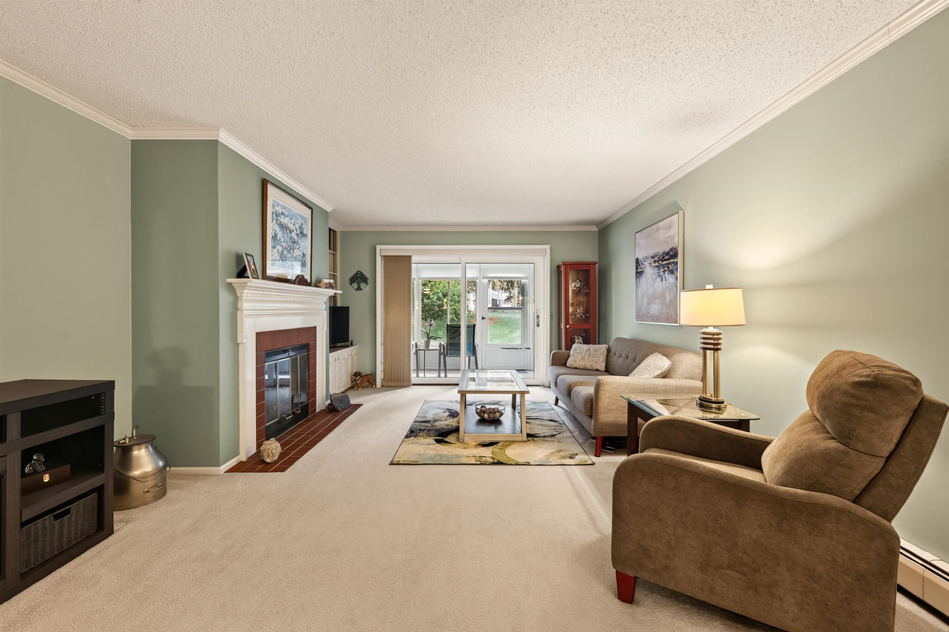 1522 Golf View Road, Unit D Madison, WI 53704 - Photo 2 of 39 Gallery Image 2