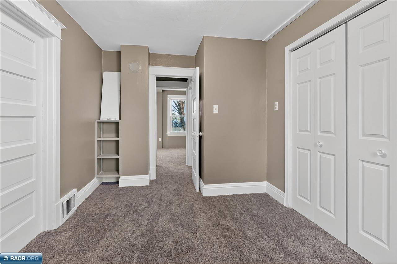16 4th Street Southwest Chisholm, MN 55719 - Photo 25 of 43 Gallery Image 25