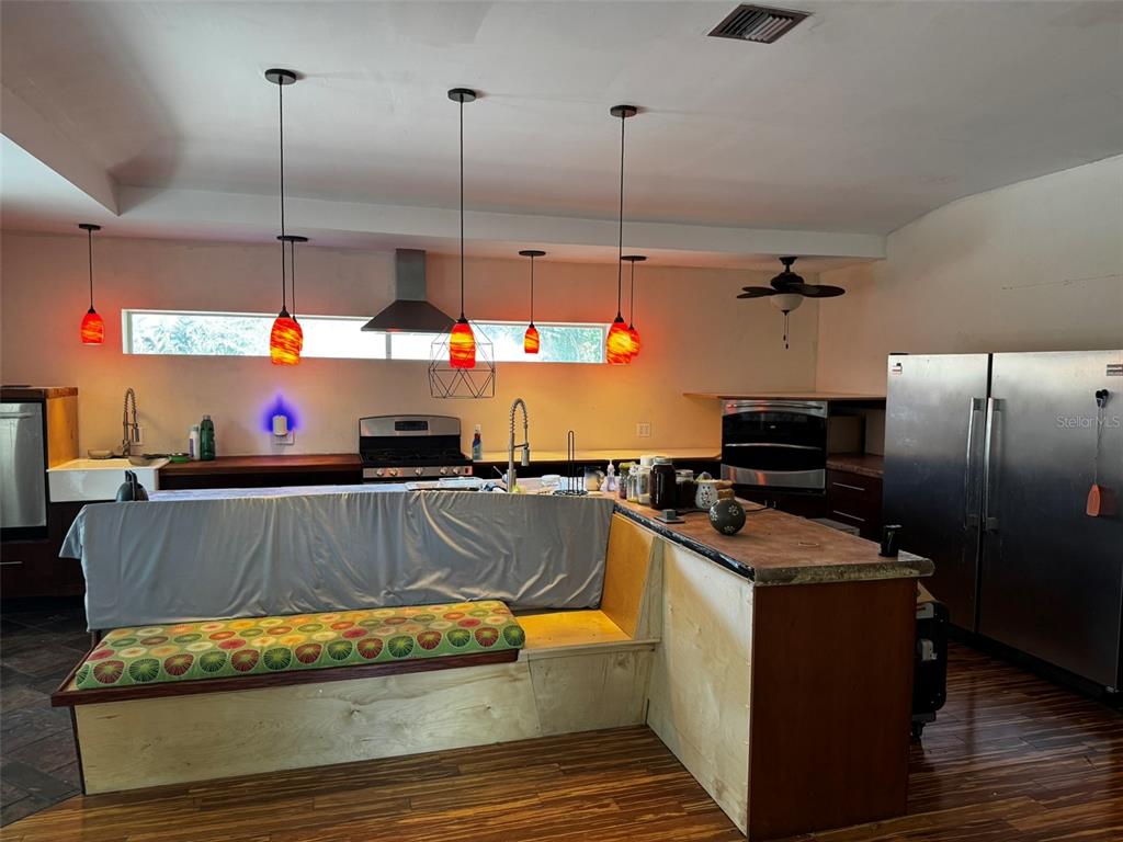 1407 Tampa Road Palm Harbor, FL 34683 - Photo 8 of 14