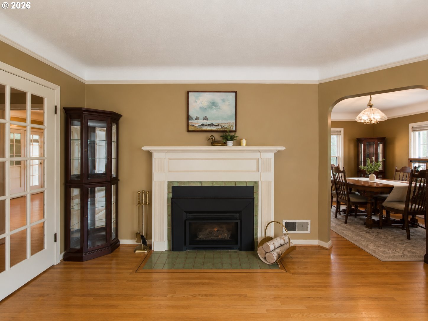4446 Northeast Irving Street Portland, OR 97213 - Photo 5 of 31 Living Room/Dining Room