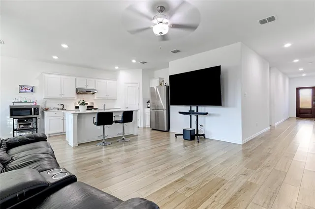 $385,000 | 6200 Daleford Drive, Aubrey, TX 76227