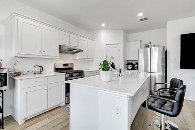 $385,000 | 6200 Daleford Drive, Aubrey, TX 76227