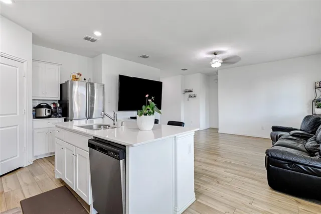 $385,000 | 6200 Daleford Drive, Aubrey, TX 76227