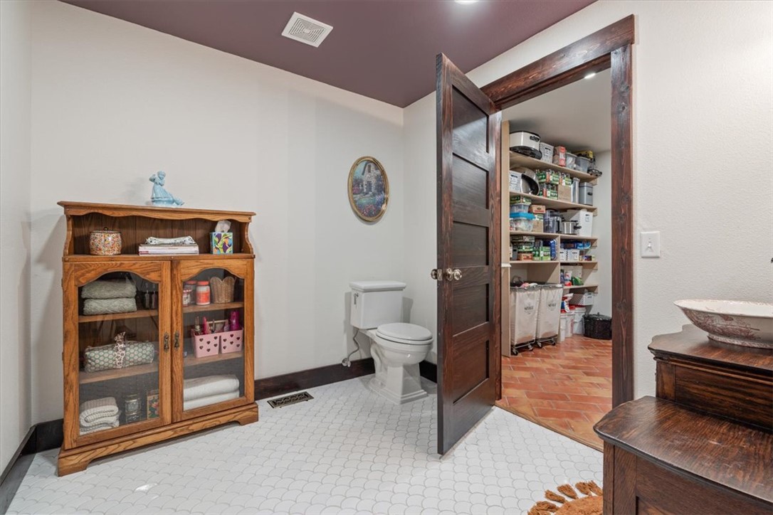14282 East 530 Road Colcord, OK 74338 - Photo 19 of 42 Half bath view 2 (main level)