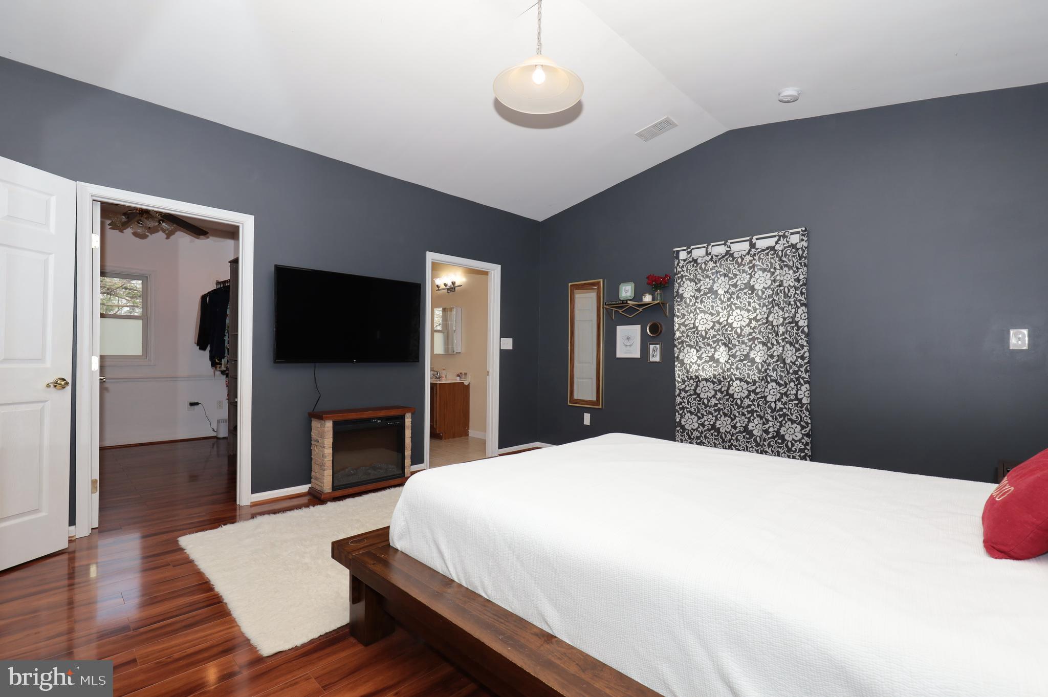 1903 Ridge Road Haymarket, VA 20169 - Photo 14 of 51