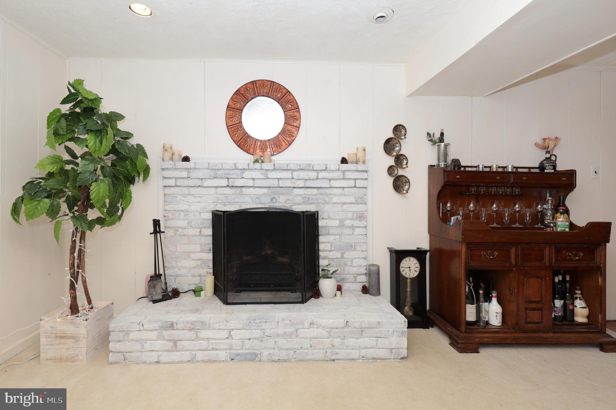 1903 Ridge Road Haymarket, VA 20169 - Photo 32 of 51 Electric fireplace insert conveys!