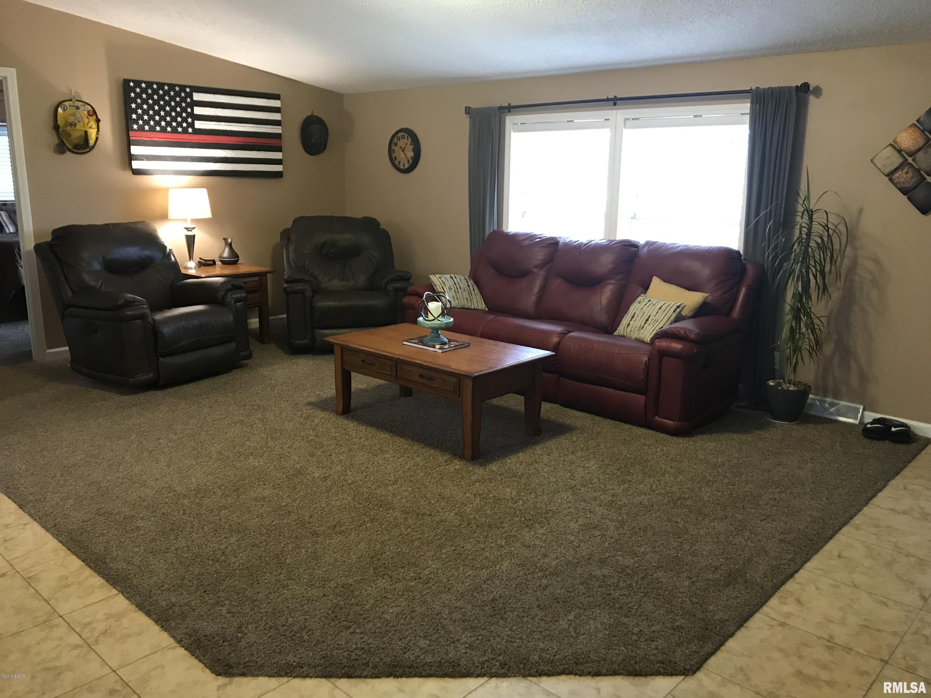 3646 County Farm Road Salem, IL 62881 - Photo 5 of 35