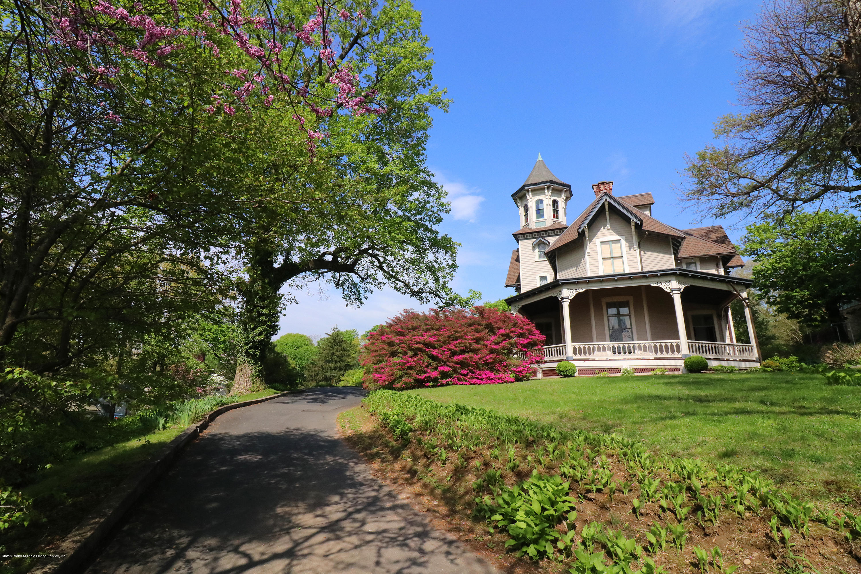 1 Pendleton Place Staten Island, NY 10301 - Photo 3 of 76 3