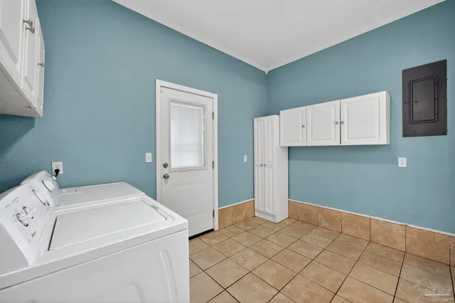 $239,900 | 2151 West Detroit Boulevard, Pensacola, FL 32534