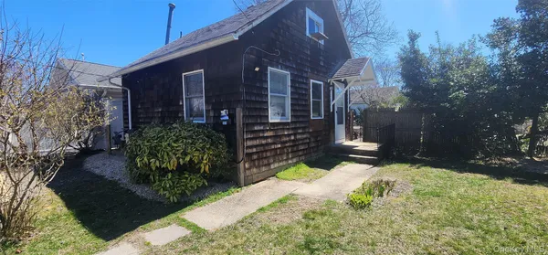 $2,000 | Undisclosed Address, Patchogue, NY 11772