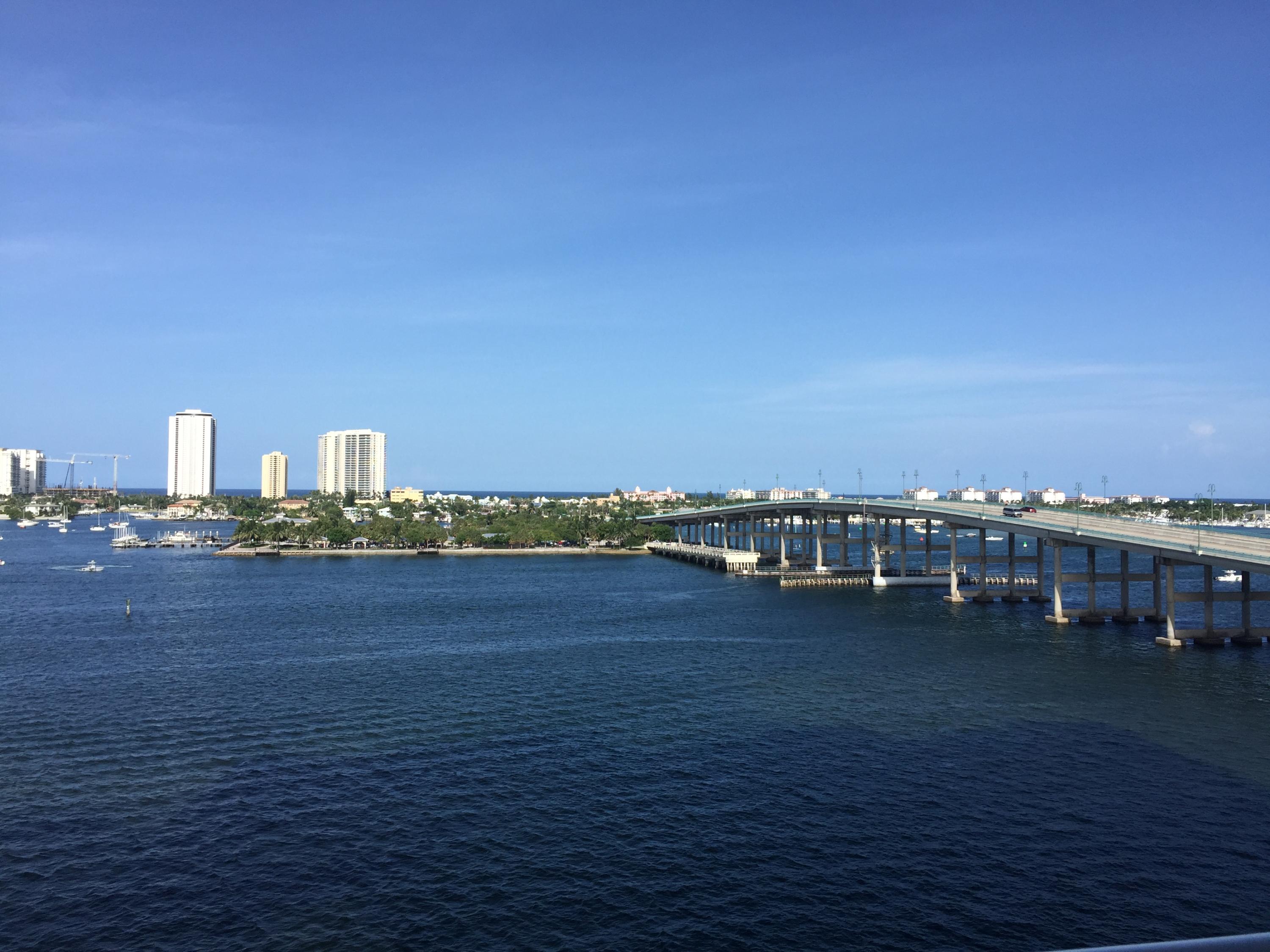 2640 Lake Shore Drive, Unit 809 Riviera Beach, FL 33404 - Photo 20 of 38 IMG_4053