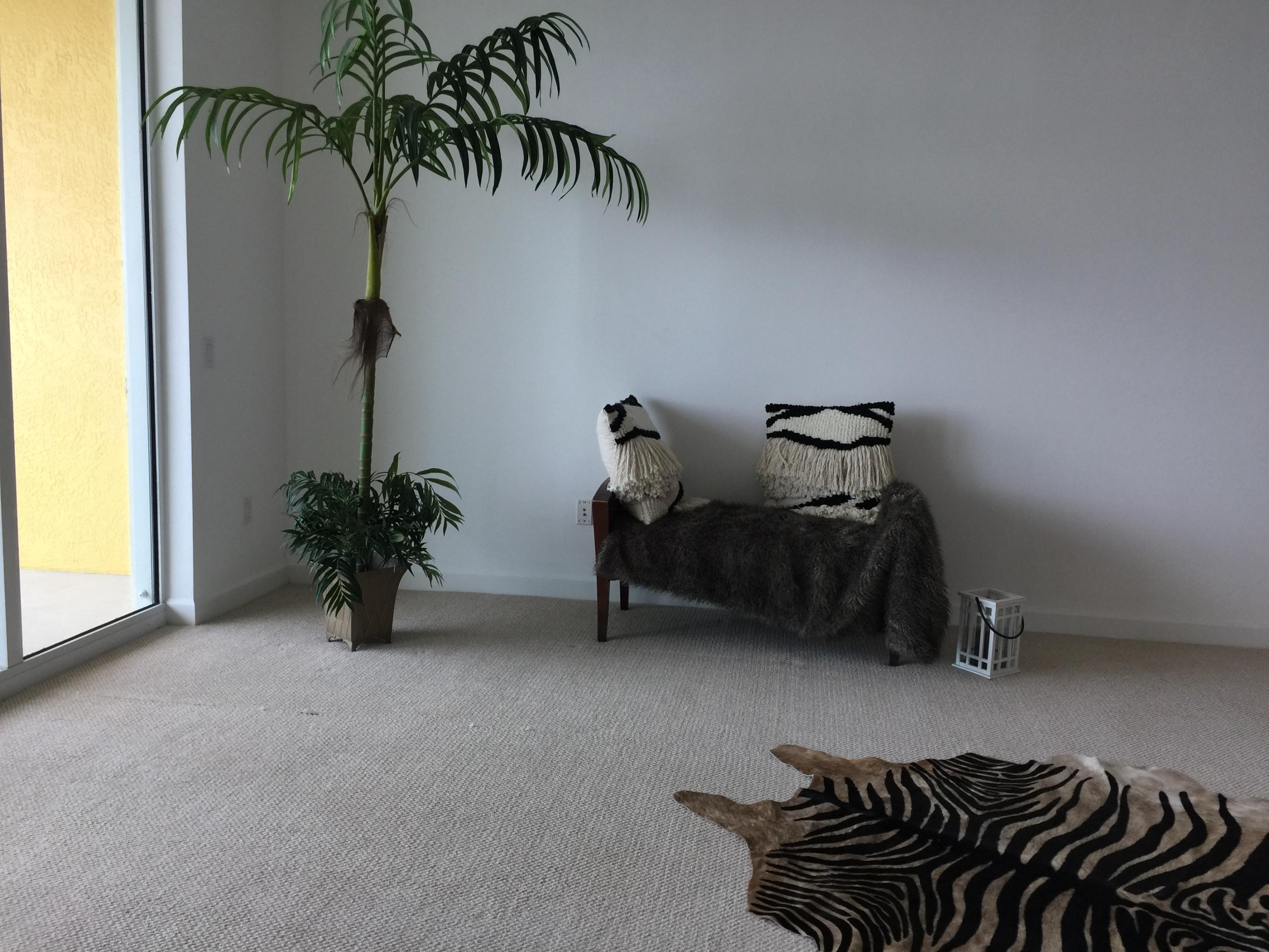 2640 Lake Shore Drive, Unit 809 Riviera Beach, FL 33404 - Photo 9 of 38 IMG_3967