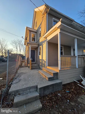 $1,700 | 110 North 4th Street, Millville, NJ 08332