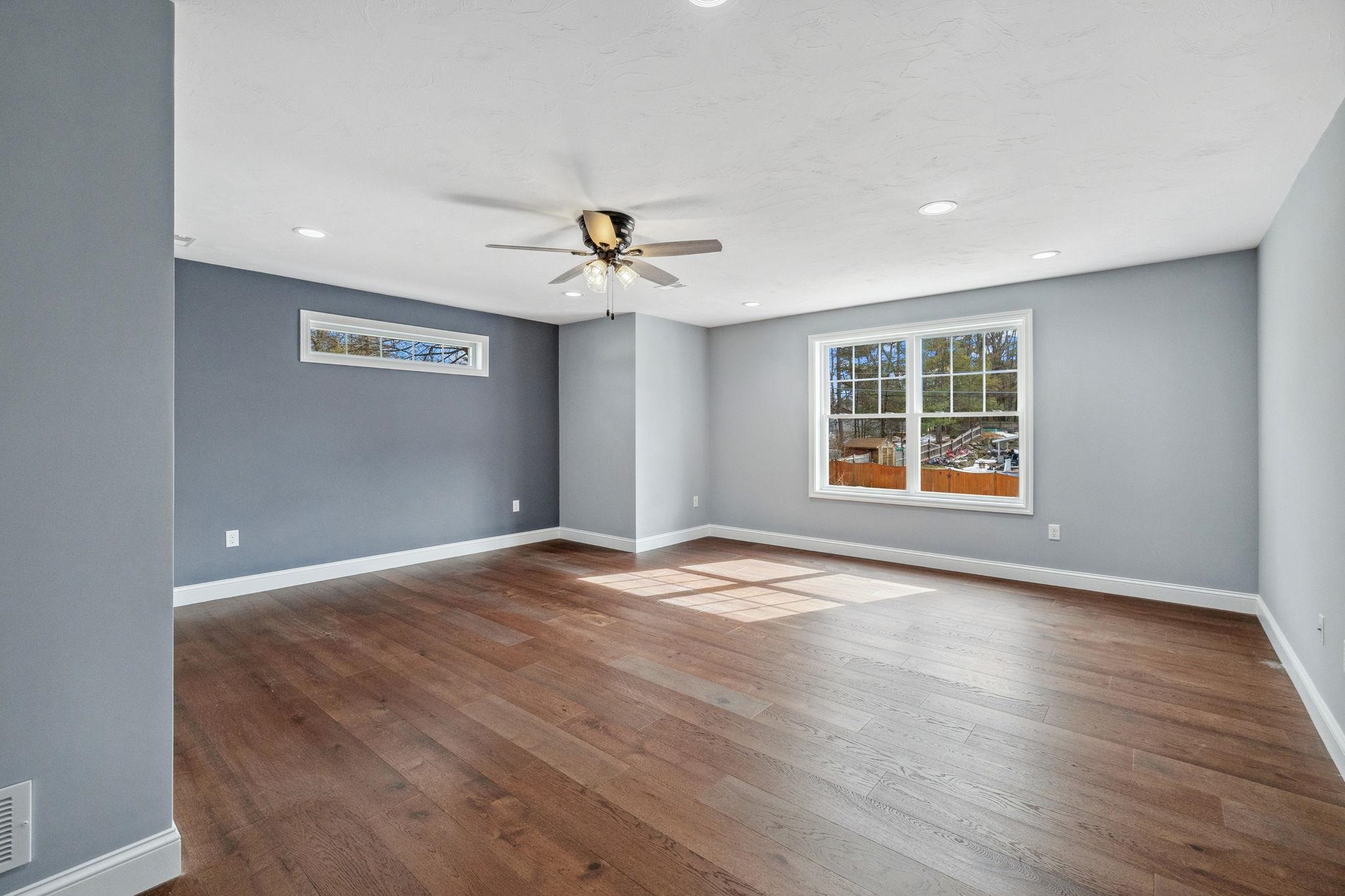 38 Bell Street Nashua, NH 03064 - Photo 18 of 25