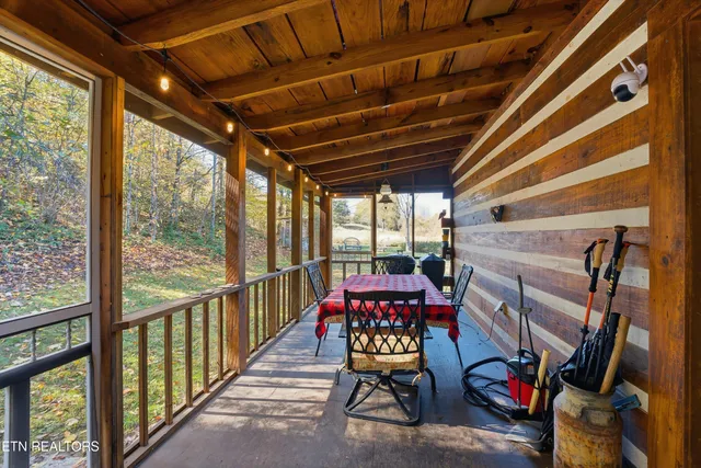 $449,900 | 645 Mt Pleasant Road, Vonore, TN 37885