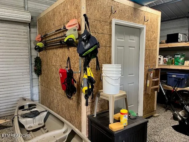 $449,900 | 645 Mt Pleasant Road, Vonore, TN 37885