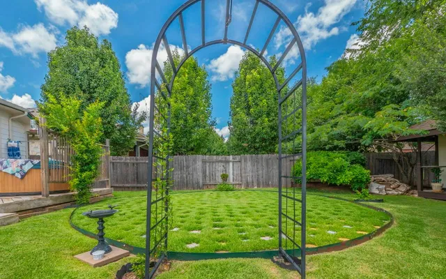 $895,000 | 5013 Sendero Springs Drive, Round Rock, TX 78681