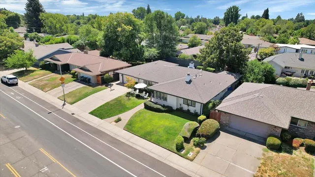 $1,095,000 | 2656 American River Drive, Sacramento, CA 95864