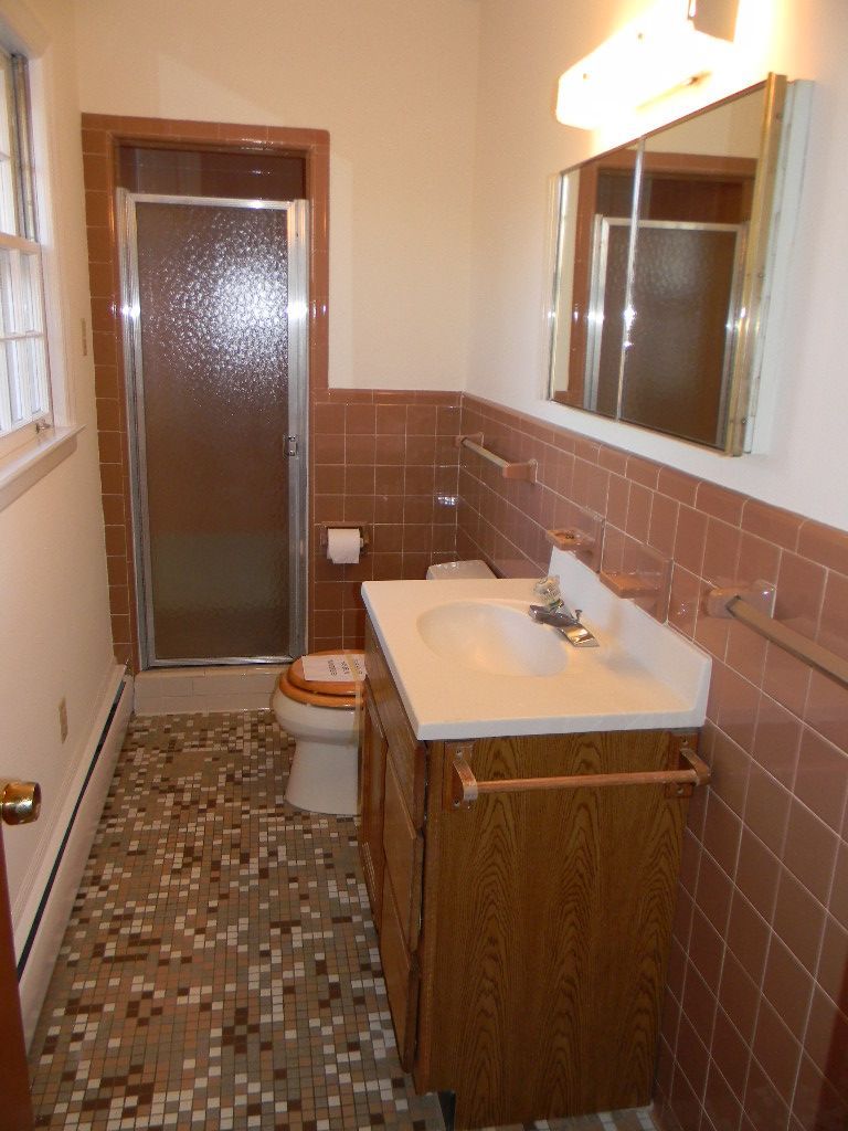 3701 Mud Lick Road Southwest Roanoke, VA 24018 - Photo 19 of 36 Master Bath