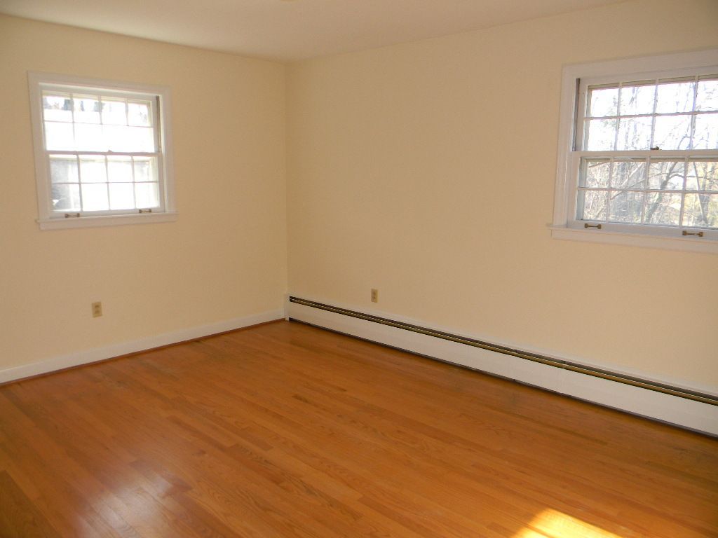 3701 Mud Lick Road Southwest Roanoke, VA 24018 - Photo 20 of 36 Bedroom 2
